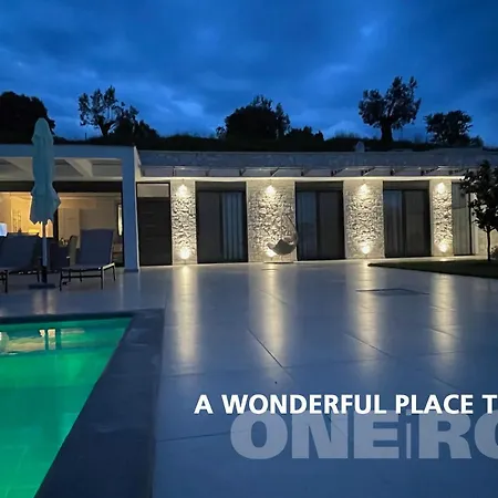 Oneiro Seaview White Βίλα *